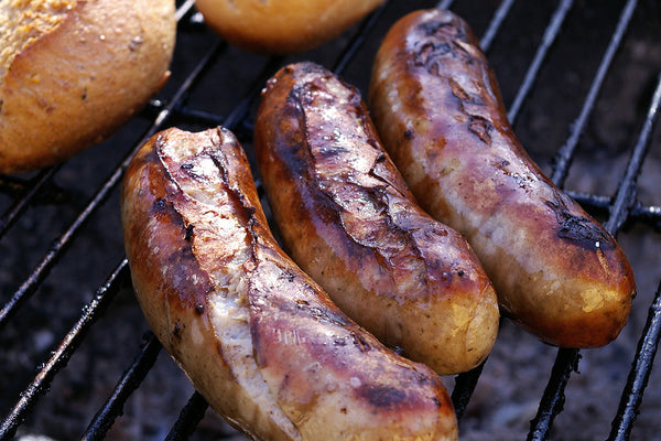 Bonetti Sausages with Caramelized Apples &amp; Onions: BBQ Delights as see - Well Seasoned