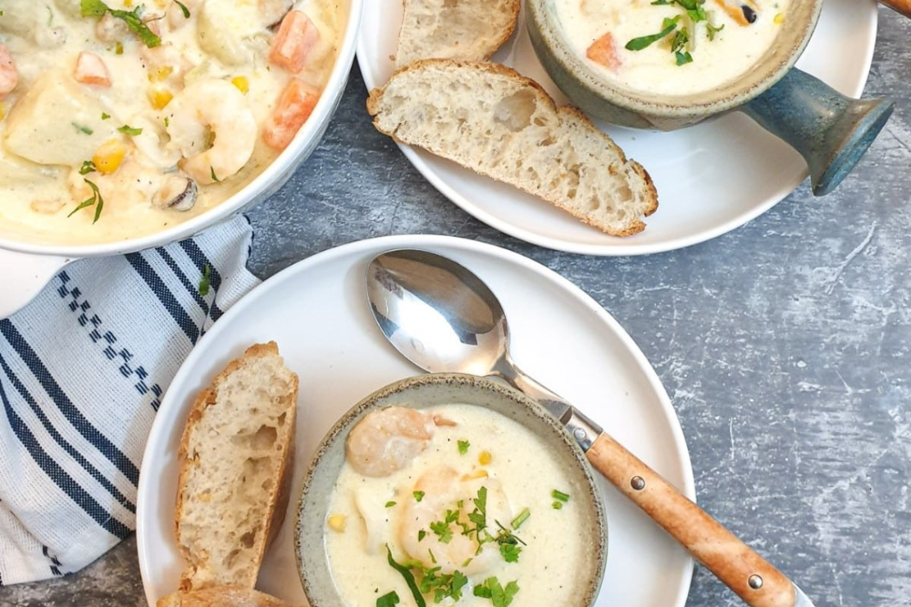 Gourmet To Go Homemade Soups: Seafood Chowder