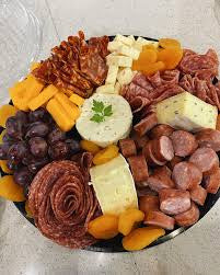 Cheese & Charcuterie: Well Seasoned Gourmet to Go