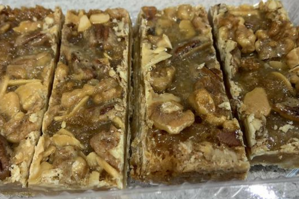 Gourmet to Go Seasonal Desserts: Salted Caramel Nut Bars